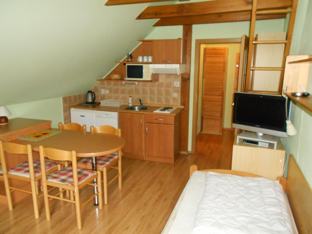 Apartmány Base Camp Železná Ruda Kültér fotó