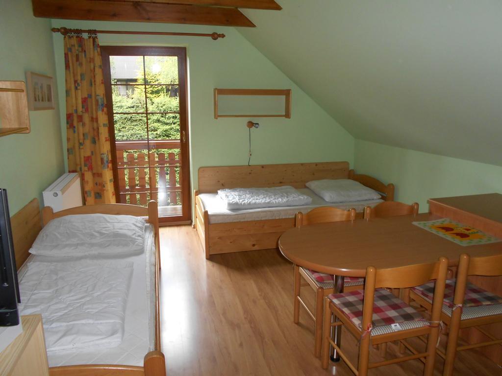 Apartmány Base Camp Železná Ruda Kültér fotó